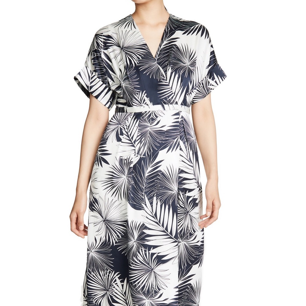 Equipment Tavine Silk Dress NWT Size 8